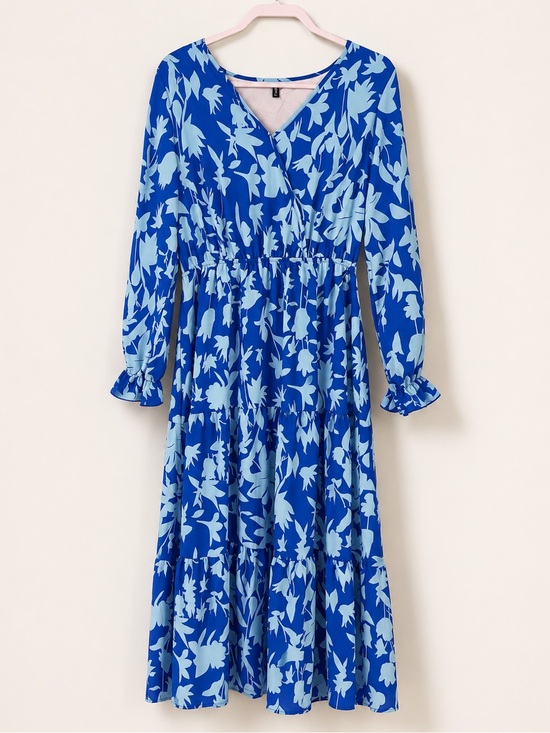 Dresses & Skirts - Fashion Blue Floral Tiered Midi Dress – Size Large